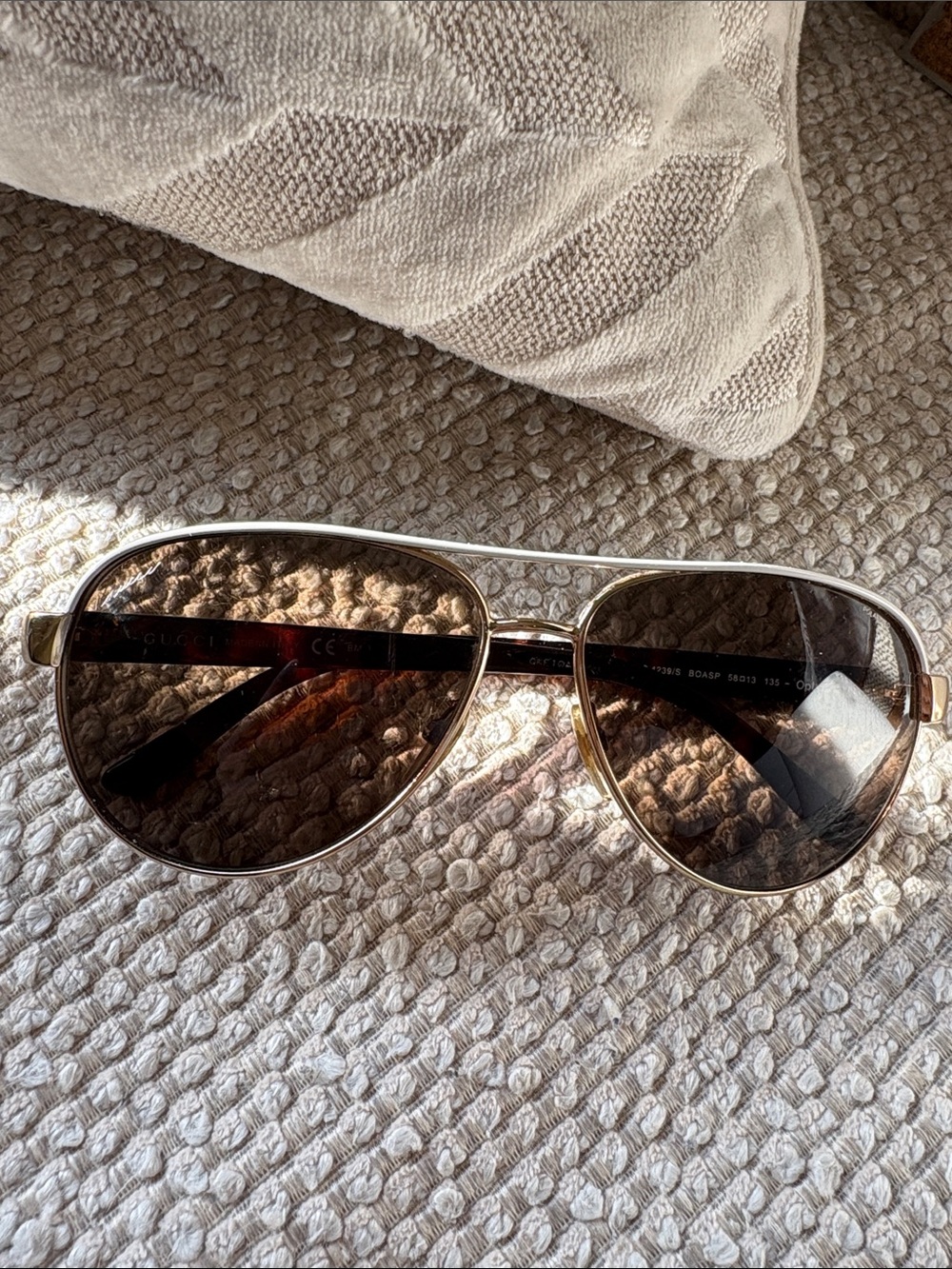 Gucci Polarized Aviator Sunglasses - Picture 7 of 7